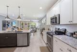 76 Oaktree Boulevard - Photo 11