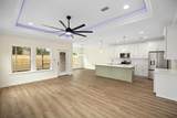 498 Robert Avenue - Photo 5