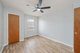 1815 Whispering Oaks Lane - Photo 28