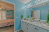 1869 Vineyard Street - Photo 12