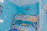 1869 Vineyard Street - Photo 15