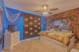 1869 Vineyard Street - Photo 17
