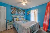 1869 Vineyard Street - Photo 21
