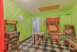 1869 Vineyard Street - Photo 27