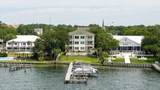 105 Brooks Street - Photo 4