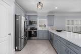 105 Brooks Street - Photo 7