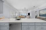 105 Brooks Street - Photo 8