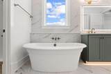 7852 Grand Lagoon Way - Photo 25