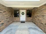 556 Lee Avenue - Photo 4