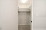 320 Oakland Circle - Photo 17