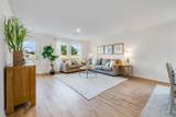 235 Bay Springs Boulevard - Photo 2