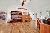 115 Steves Place - Photo 8