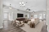 5823 Crestlake Drive - Photo 16