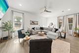 111 Walnut Street - Photo 16
