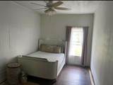 1546 Oak Street - Photo 4