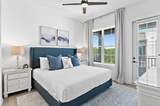 319 The Grove Drive - Photo 16