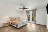 319 The Grove Drive - Photo 18