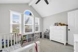 1941 Patrician Way - Photo 23