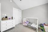 1941 Patrician Way - Photo 24