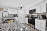 520 Whispering Creek Avenue - Photo 17