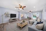 390 Davenport Avenue - Photo 15