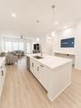 319 The Grove Drive - Photo 10