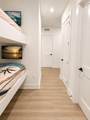 319 The Grove Drive - Photo 5