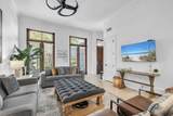 9201 Market Street Inn - Photo 10