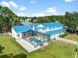 360 Tradewinds Drive - Photo 17