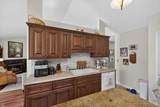 2806 Ping Lane - Photo 16