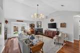 2806 Ping Lane - Photo 6