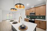 301 Goldenrod Court - Photo 3