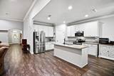 100 Autumn Avenue - Photo 15
