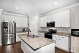 100 Autumn Avenue - Photo 16