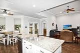 100 Autumn Avenue - Photo 18
