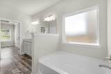 744 Cornelia Street - Photo 27