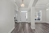 744 Cornelia Street - Photo 3
