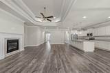 744 Cornelia Street - Photo 9