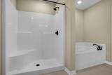 194 Wainwright Drive - Photo 18