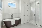 206 Sloat Court - Photo 37