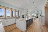 800 Via Deluna Drive - Photo 16