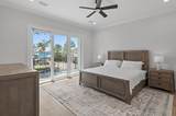 14 Henderson Place - Photo 12