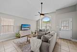 3004 Yorktown Circle - Photo 8
