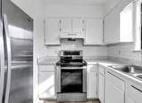 505 Cypress Street - Photo 18