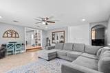 370 Oakland Circle - Photo 10