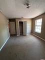 592 Robinson Avenue - Photo 10