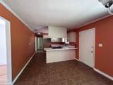 592 Robinson Avenue - Photo 4