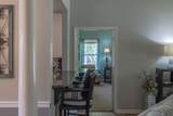 804 Lyndell Way - Photo 16