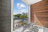 100 Matthew Boulevard - Photo 2