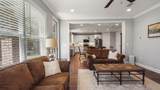 84 Oyster Boulevard - Photo 12